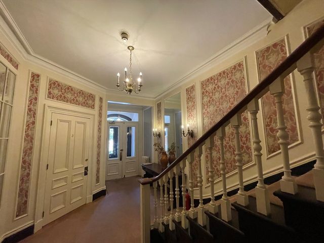 130 Marlborough St 9, Boston, MA 02116