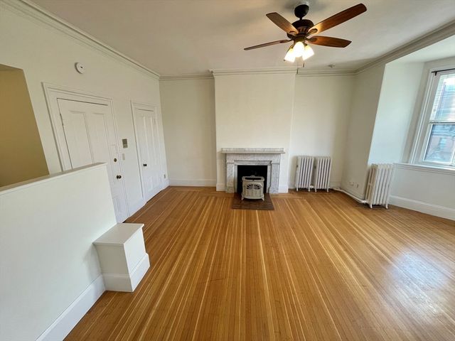 130 Marlborough St 9, Boston, MA 02116