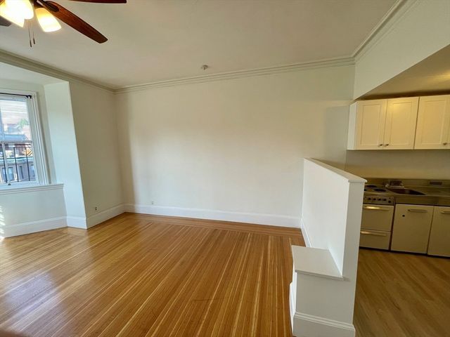 130 Marlborough St 9, Boston, MA 02116