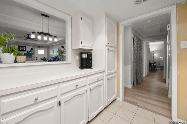 242 Highland Creek Pkwy, Baton Rouge, LA 70808