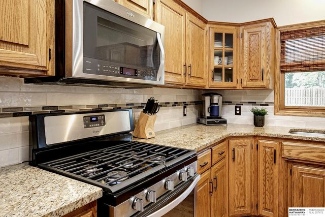 1421 S 175 Avenue, Omaha, NE 68130