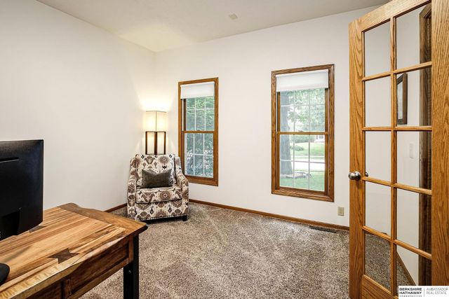 1421 S 175 Avenue, Omaha, NE 68130
