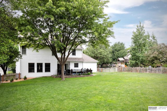 1421 S 175 Avenue, Omaha, NE 68130