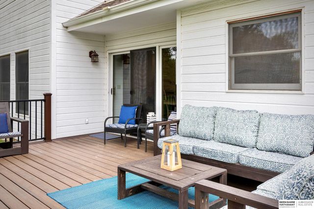 1421 S 175 Avenue, Omaha, NE 68130