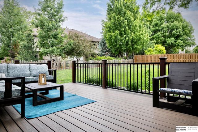 1421 S 175 Avenue, Omaha, NE 68130