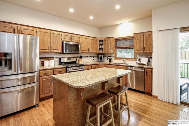 1421 S 175 Avenue, Omaha, NE 68130