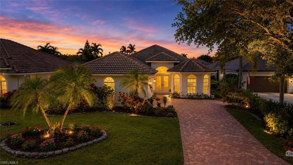 4388 Pomarine CT, NAPLES, FL 34119 — photo 2