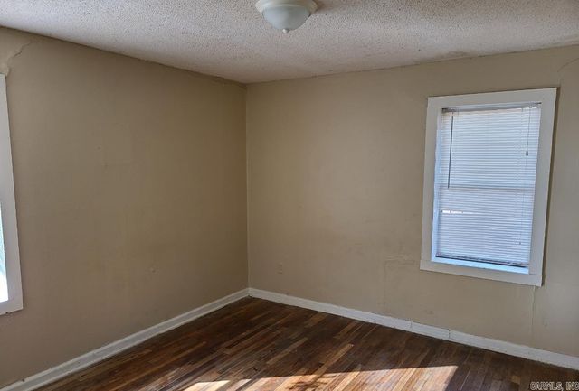 1805 Goodwin Avenue, West Memphis, AR 72301