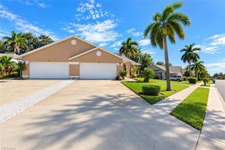 430 Saint Andrews BLVD 6, Naples, FL 34113
