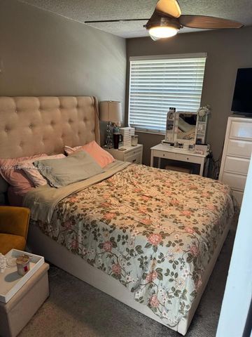 9267 W Sunrise Boulevard, Plantation, FL 33322