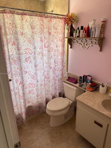 9267 W Sunrise Boulevard, Plantation, FL 33322