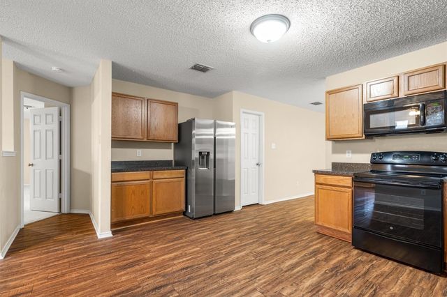 3516 Clydesdale Drive, Denton, TX 76210