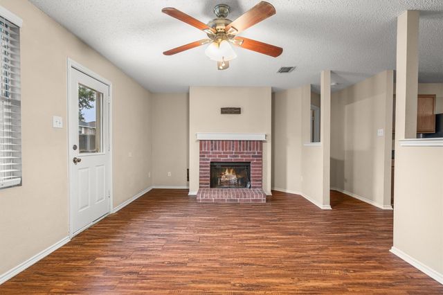 3516 Clydesdale Drive, Denton, TX 76210