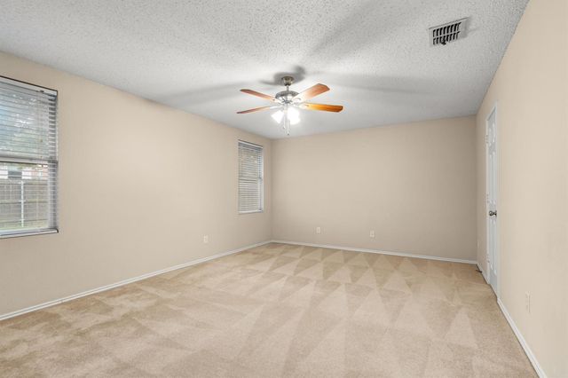 3516 Clydesdale Drive, Denton, TX 76210