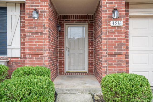 3516 Clydesdale Drive, Denton, TX 76210