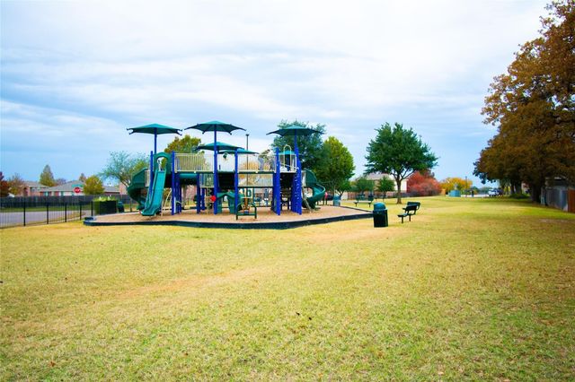 3516 Clydesdale Drive, Denton, TX 76210