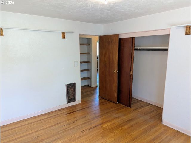 1891 LINNELL Ave, Roseburg, OR 97471