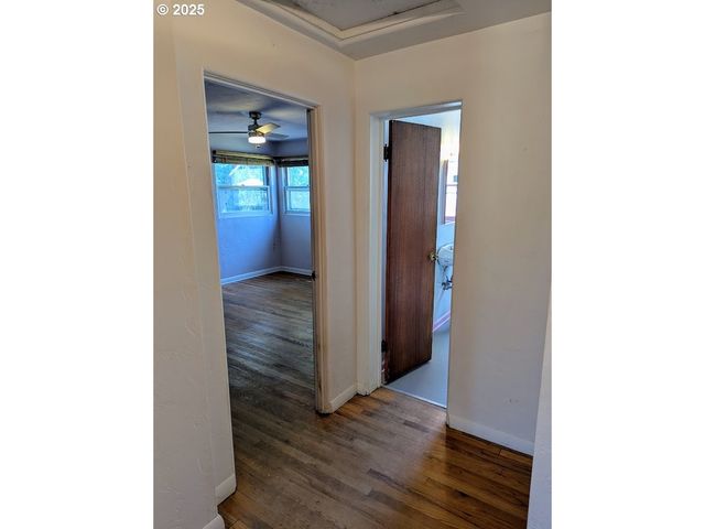 1891 LINNELL Ave, Roseburg, OR 97471