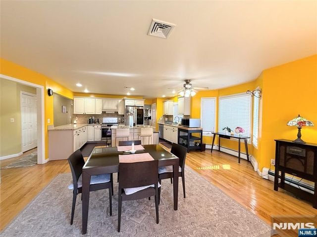 54 Henry Avenue 1, Palisades Park, NJ 07650