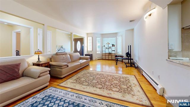 54 Henry Avenue 1, Palisades Park, NJ 07650
