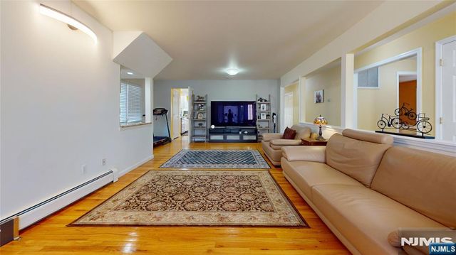 54 Henry Avenue 1, Palisades Park, NJ 07650