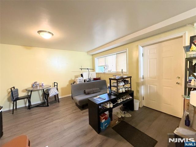 54 Henry Avenue 1, Palisades Park, NJ 07650