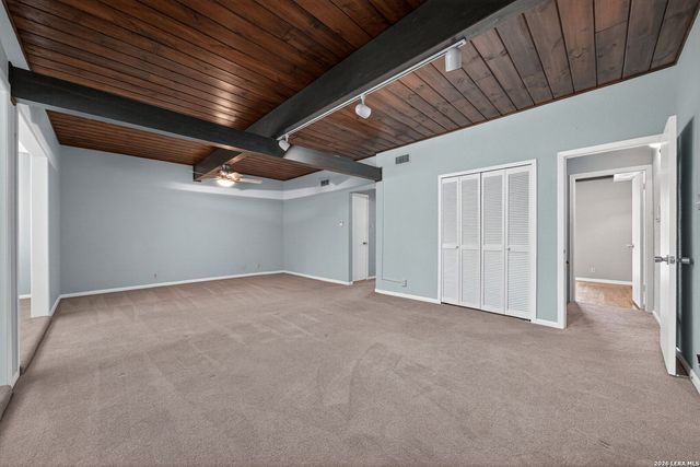3102 Eisenhauer Rd Apt D28, San Antonio, TX 78209