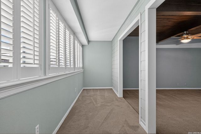 3102 Eisenhauer Rd Apt D28, San Antonio, TX 78209