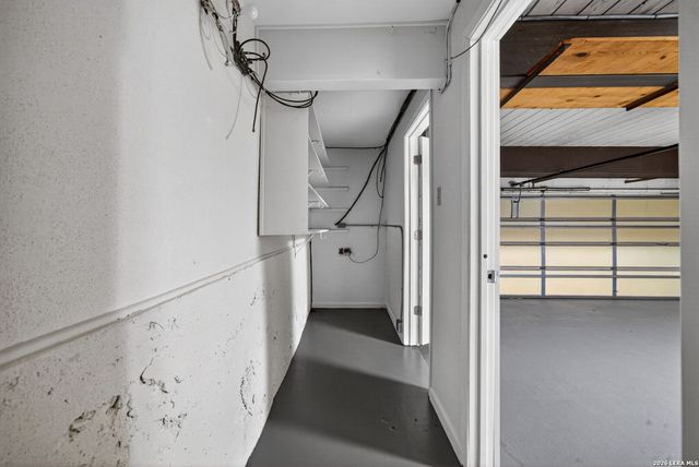 3102 Eisenhauer Rd Apt D28, San Antonio, TX 78209