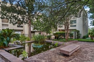 3102 Eisenhauer Rd Apt D28, San Antonio, TX 78209