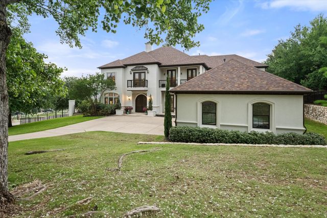 8924 Waterchase Circle, Fort Worth, TX 76120