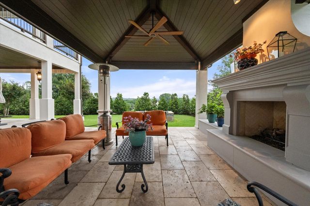 8924 Waterchase Circle, Fort Worth, TX 76120