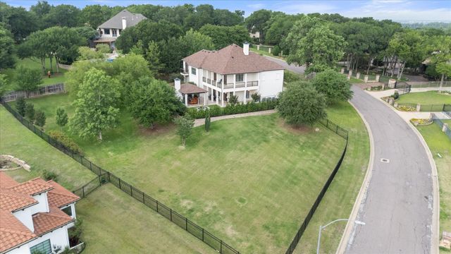 8924 Waterchase Circle, Fort Worth, TX 76120