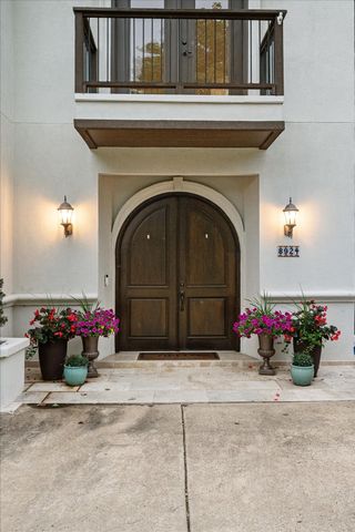 8924 Waterchase Circle, Fort Worth, TX 76120