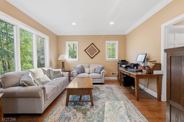 1 Glen Ter, Montville Twp., NJ 07045