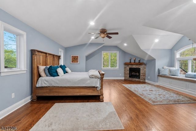 1 Glen Ter, Montville Twp., NJ 07045