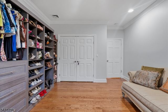 1 Glen Ter, Montville Twp., NJ 07045