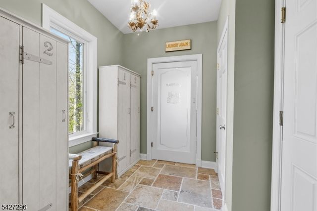 1 Glen Ter, Montville Twp., NJ 07045