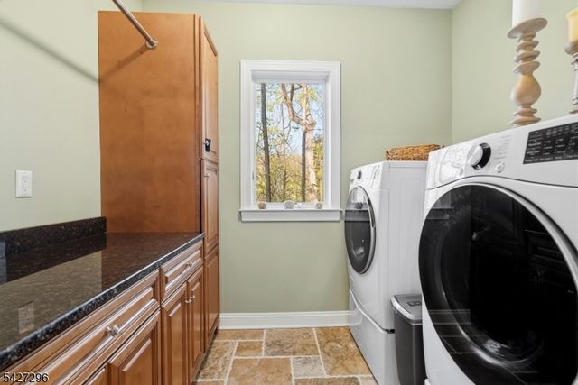 1 Glen Ter, Montville Twp., NJ 07045