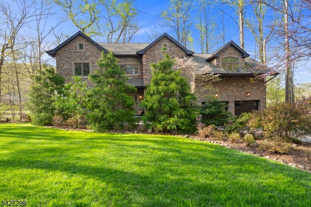 1 Glen Ter, Montville Twp., NJ 07045