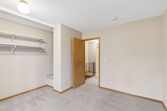 1318 Landmark Trail N, Hopkins, MN 55343