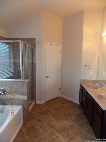 834 Madison Ave, New Braunfels, TX 78130