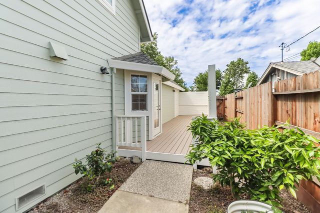 567 I St, Lincoln, CA 95648