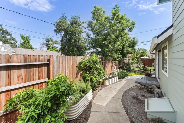 567 I St, Lincoln, CA 95648