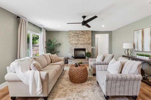 567 I St, Lincoln, CA 95648