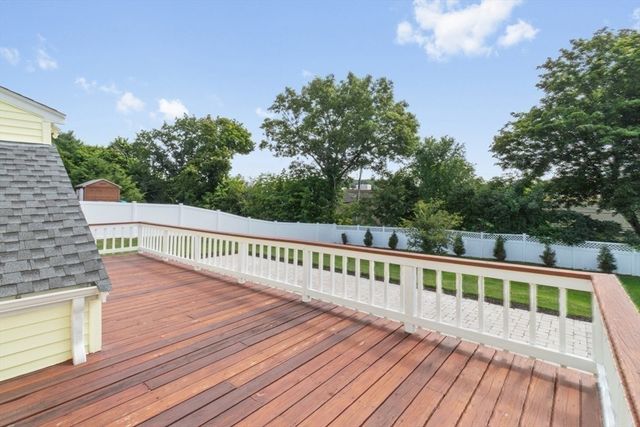 120 Kingston Road, Waltham, MA 02451