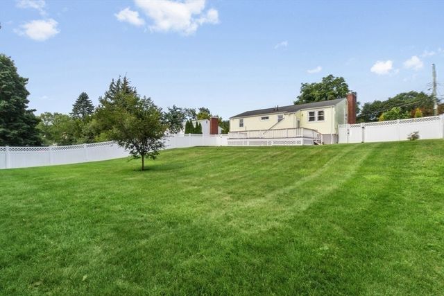 120 Kingston Road, Waltham, MA 02451