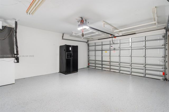 321 SE 4th St, Pompano Beach, FL 33060