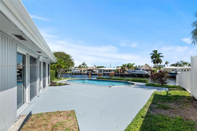 321 SE 4th St, Pompano Beach, FL 33060