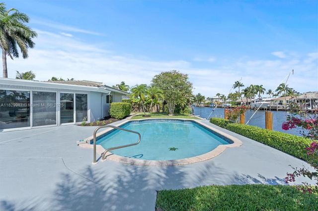 321 SE 4th St, Pompano Beach, FL 33060